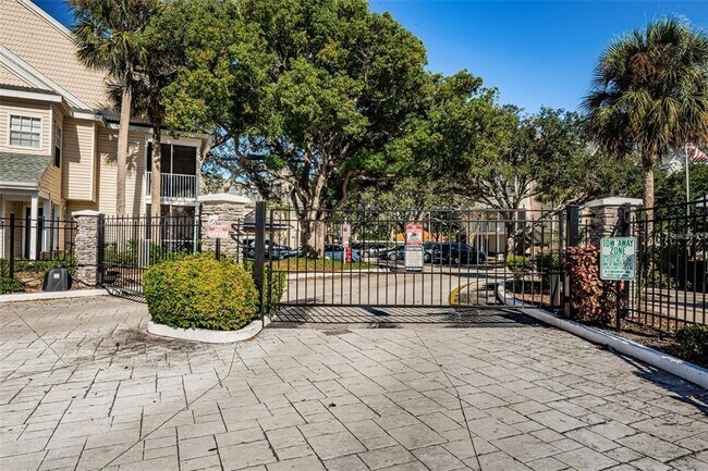 Foto del edificio - 3260 Haviland Ct