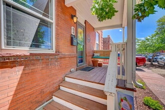 Building Photo - 54 Elati St