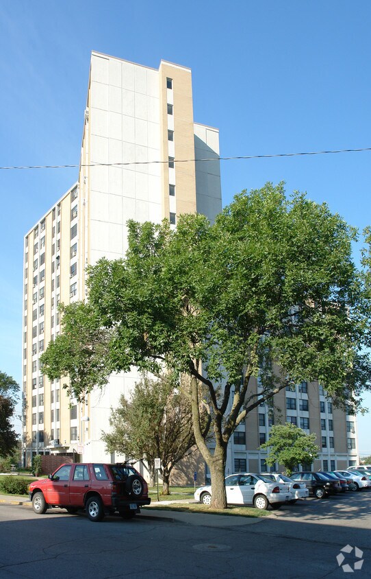 Jackson Tower Apartments Omaha, NE
