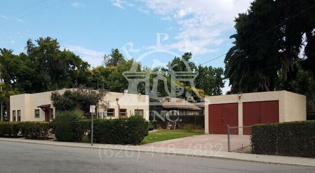 Foto del edificio - Spacious 1 Bedroom 1 Bathroom Duplex with Garage in Chino