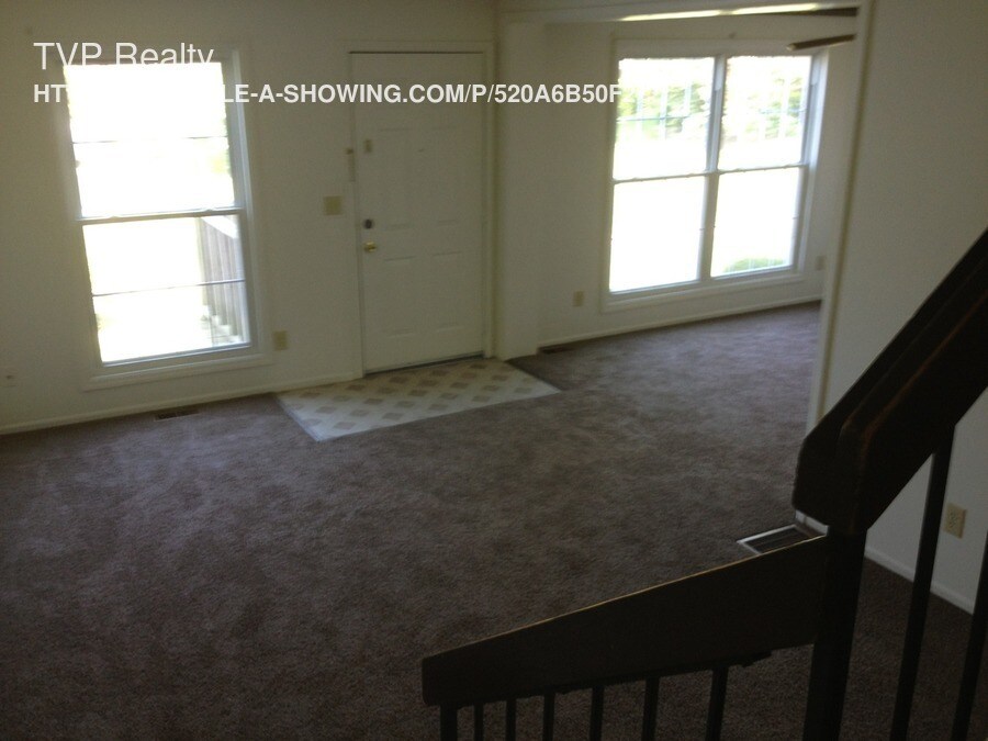 Foto principal - 51 Yorktown Ln