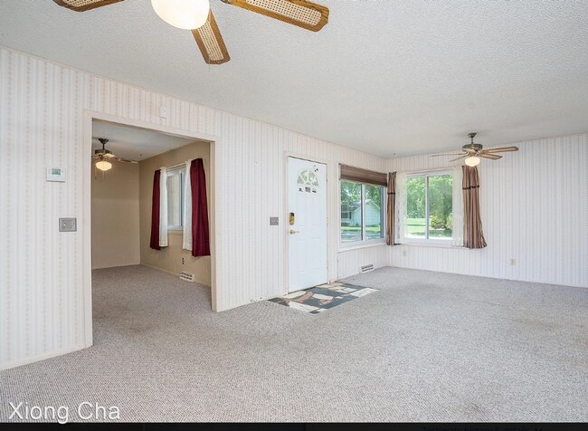 Foto del edificio - 3 br, 2 bath House - 316 E Primrose Ln