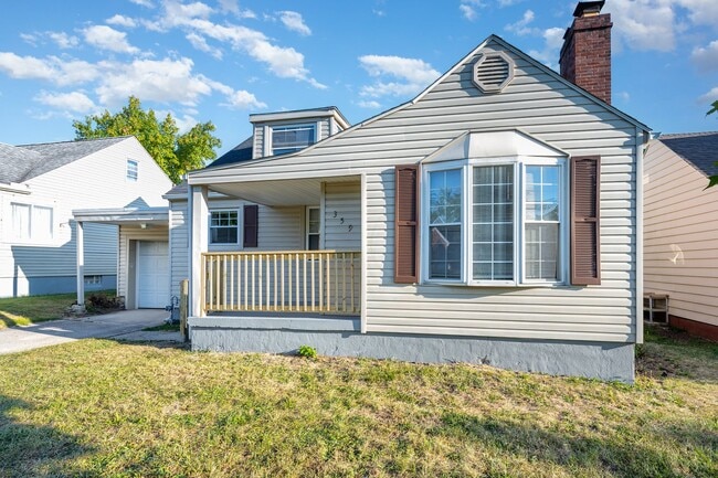 Building Photo - Gorgeous 3 Bed 1 Bath Home