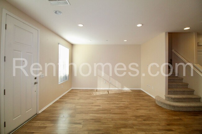 Building Photo - Ocean View Hills, 1780 Saltaire Pl #11, Wo...