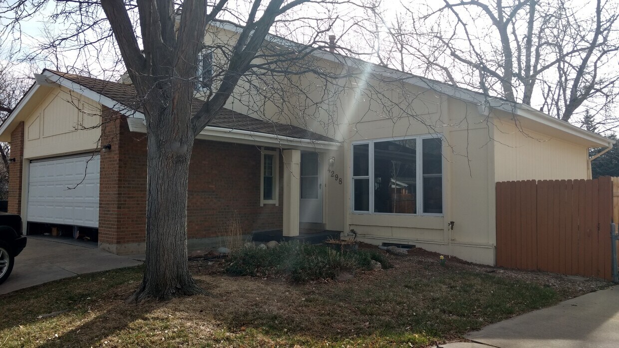 Foto principal - Nostalgic 3 bed/2.5 Bath house in North Bo...