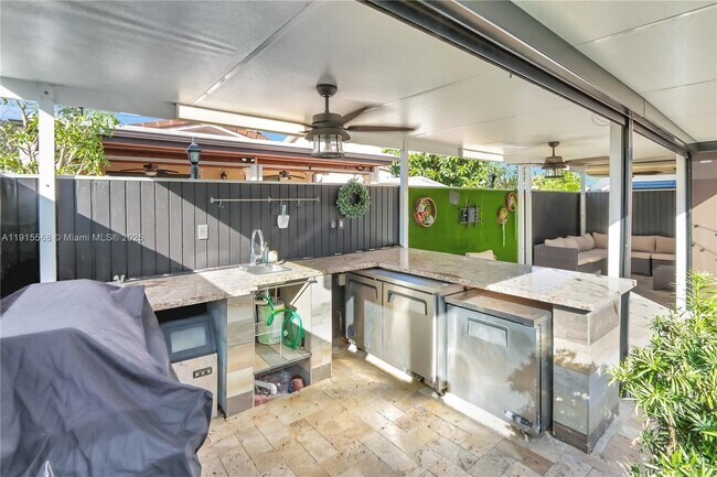 Foto del edificio - 10365 SW 9th Terrace