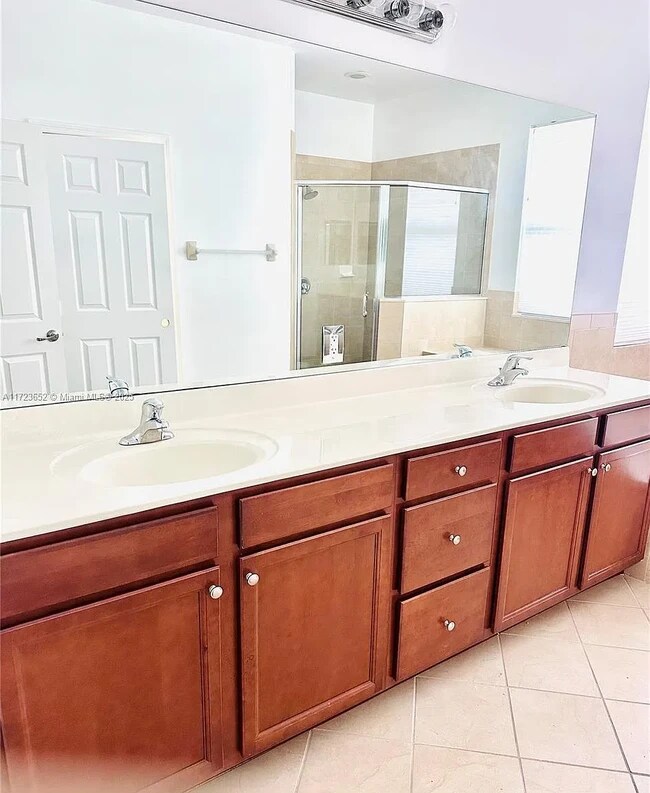 Foto del edificio - 3530 W 88th St