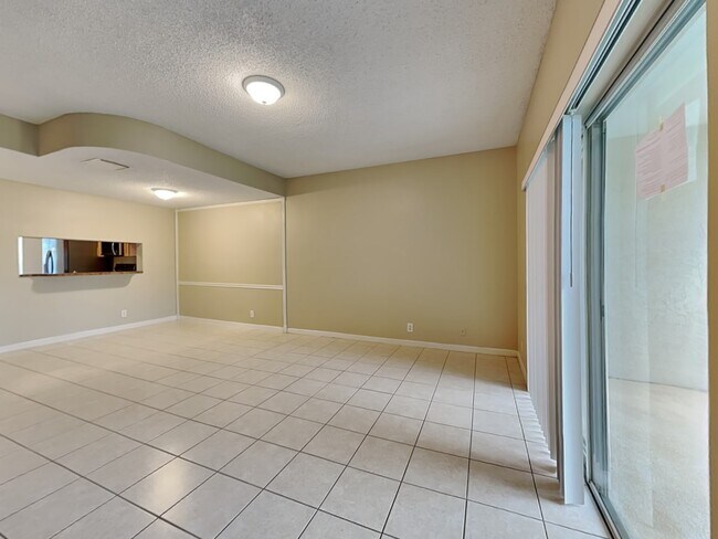Foto del edificio - 803 Kokomo Key Ln