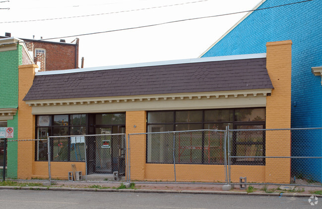 Building Photo - EcoFlats/Brook Alley Apartments