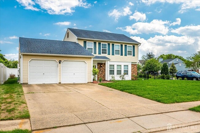 Building Photo - 40 Azalea Dr
