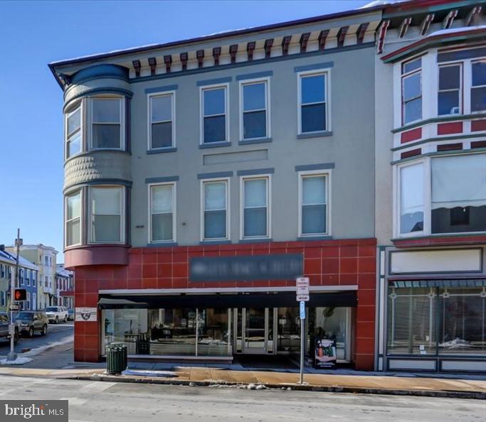 5 W Queen St Unit A, Chambersburg, PA 17201 Room for Rent in