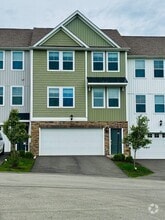 Building Photo - 84 Hawthorne Dr