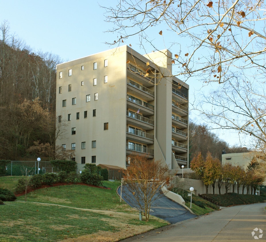 505515 Whitaker Blvd W, Huntington, WV 25701 Apartments in