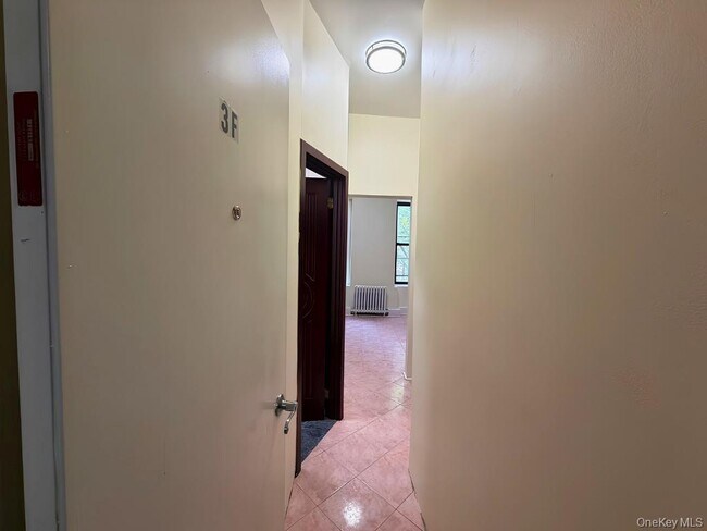 Foto del edificio - 52 Main St