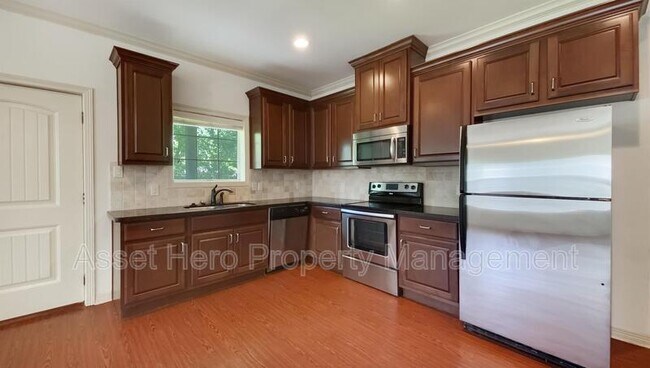 Foto del edificio - 1006 Welsh Ave