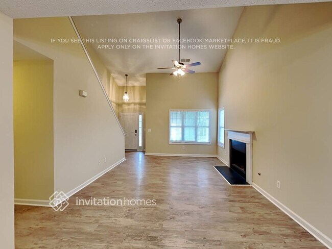 Foto del edificio - 236 Bainbridge Cir