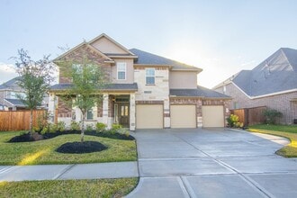 Building Photo - 618 Cypress Creek Ln