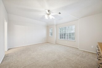 Building Photo - 3206 Pearl Bluff Ln