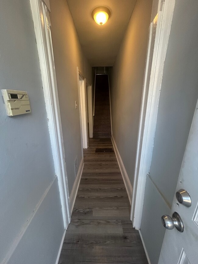 Foto del edificio - 5647 Heiskell St