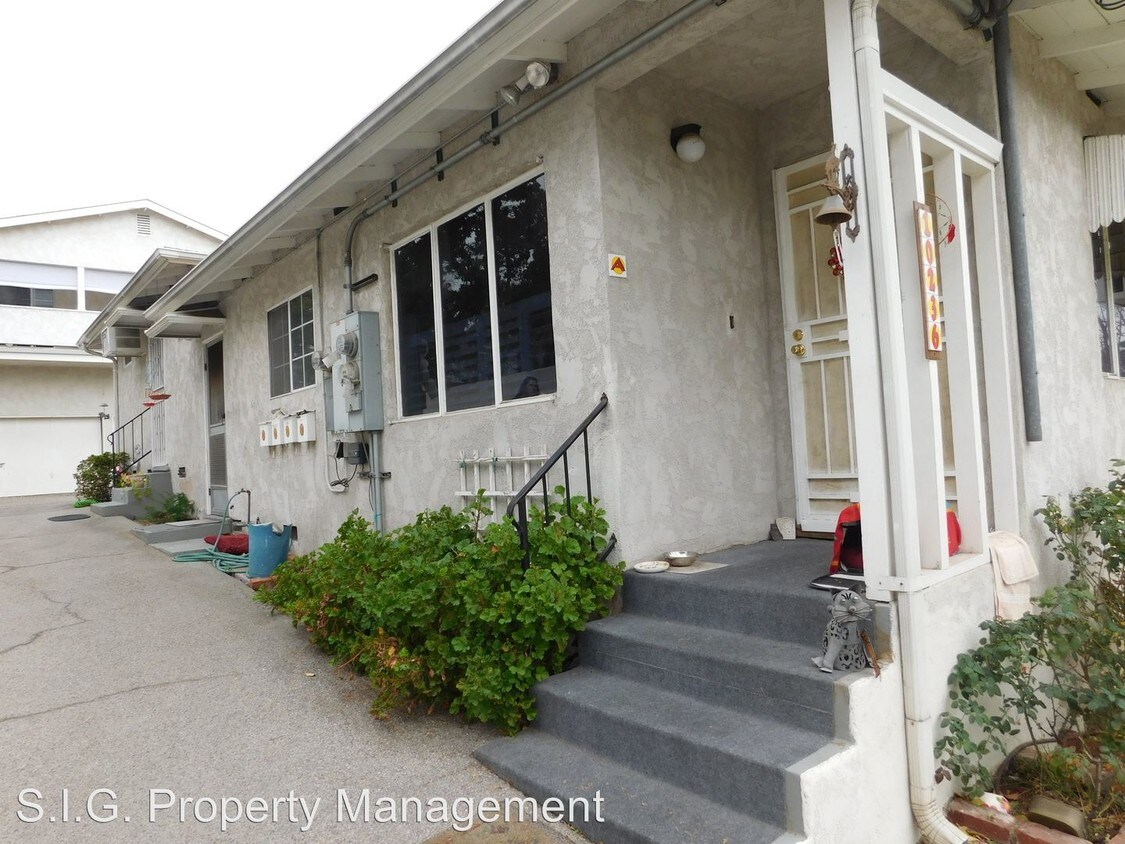 10236 McClemont Ave, Tujunga, CA 91042 Condo for Rent in Tujunga, CA