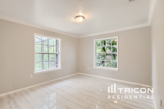 Building Photo - 5665 Olde Kings Ct