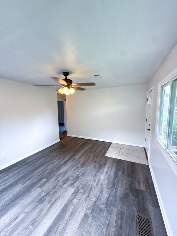 Foto del edificio - 3103 Grasmere Ave