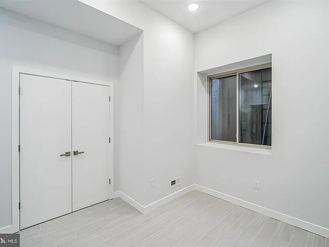 Building Photo - 2417 N 7th St