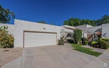 Building Photo - 13829 N 43rd St