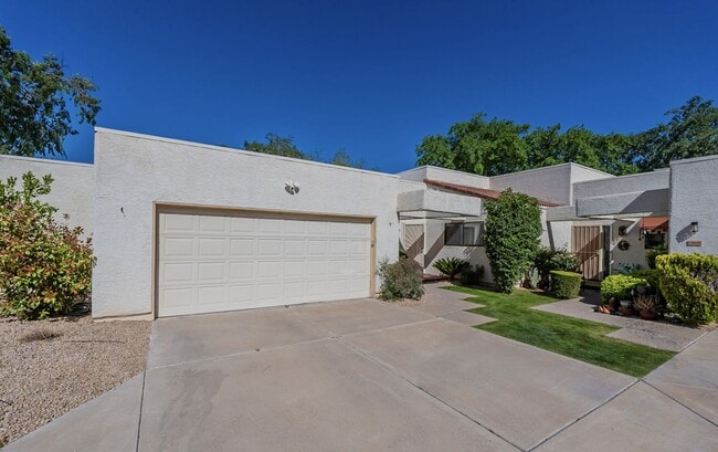 Photo - 13829 N 43rd St House