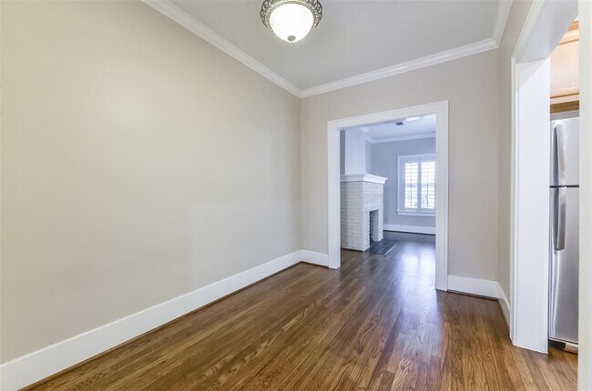 Foto del edificio - 1833 Harold St