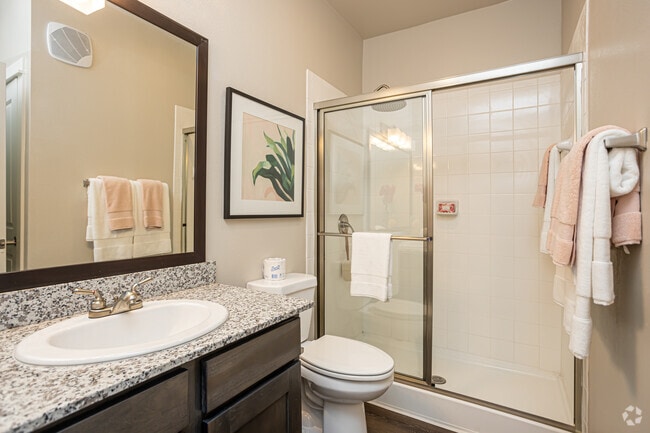 2BR, 2BA - 1,043SF - Atlas At Legacy2020
