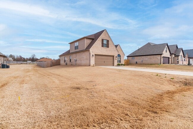 Building Photo - 8064 Killeglan Cv