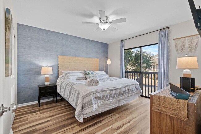 Foto del edificio - 1356 Glenns Bay Rd