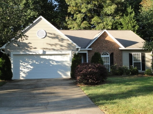 Primary Photo - 1025 Still Point Dr