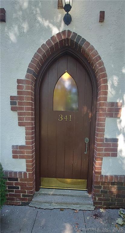Building Photo - 341 Alden Ave