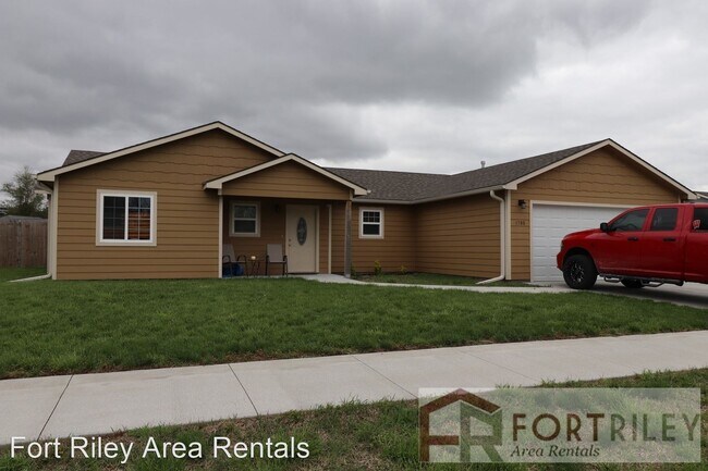Foto del edificio - 3 br, 2 bath House - 1780 W. 14th St. Pl