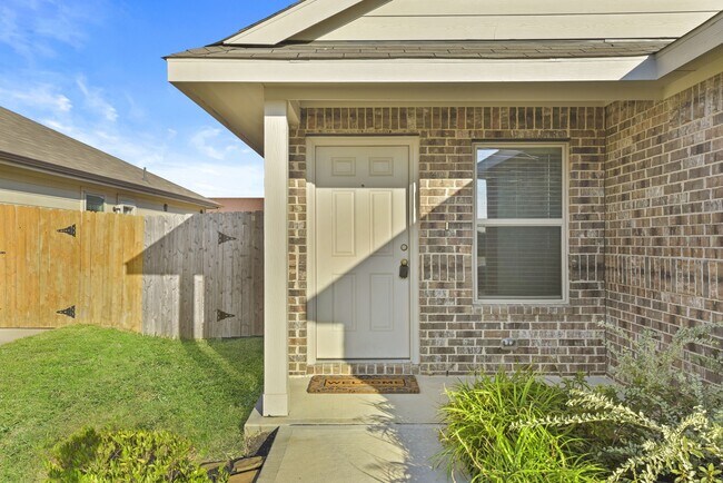 Foto del edificio - 22156 Juniper Crossing Dr