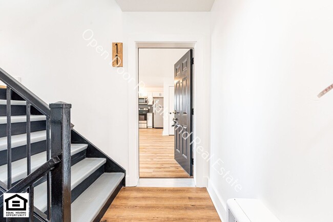 Foto del edificio - 1823 Griswold Dr