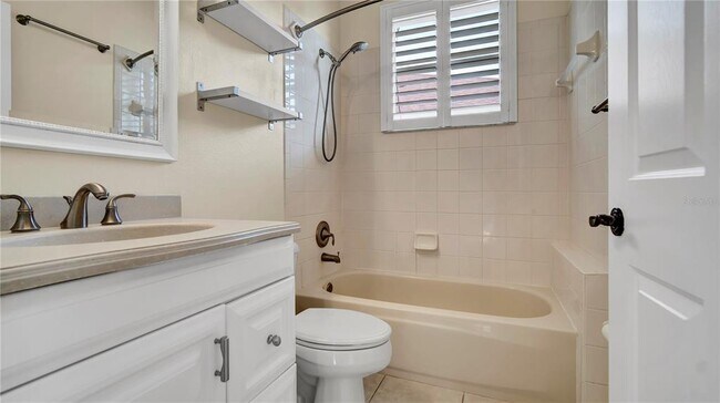 Building Photo - 4773 Chalfont Dr