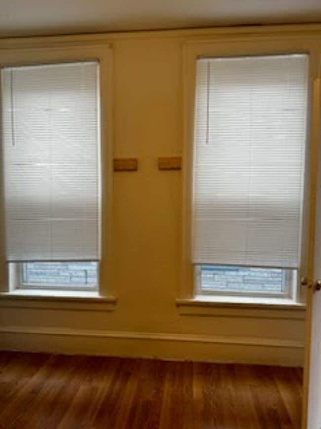 Foto del edificio - 2612-2620-2620 W Greenfield Ave