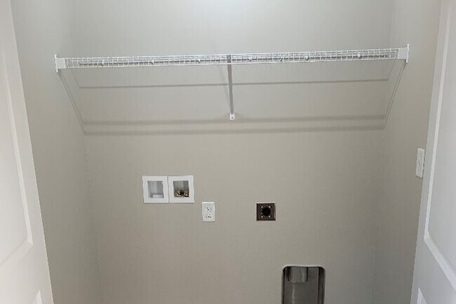 Foto del edificio - 2330 Old Furnace Rd
