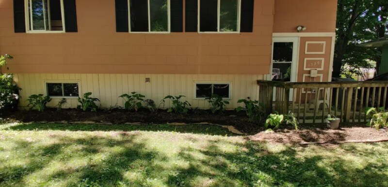 Primary Photo - 1330 Essex Dr
