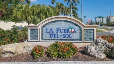 Building Photo - 5642 Del Sol Blvd
