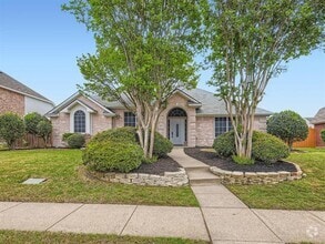 Building Photo - 3804 Warwick Ln