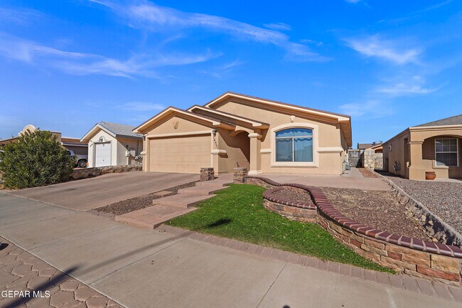 Building Photo - 14351 Spanish Point Dr