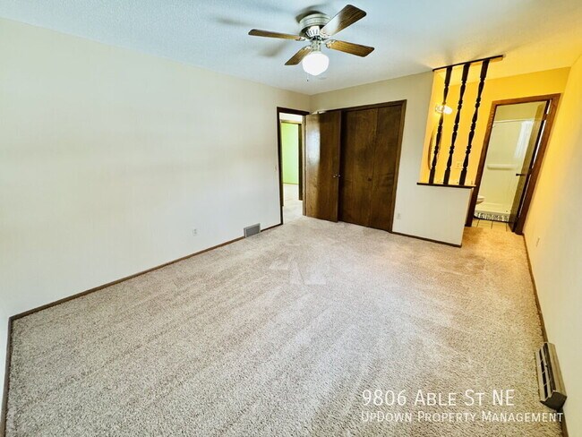 Foto del edificio - 9806 Able St NE