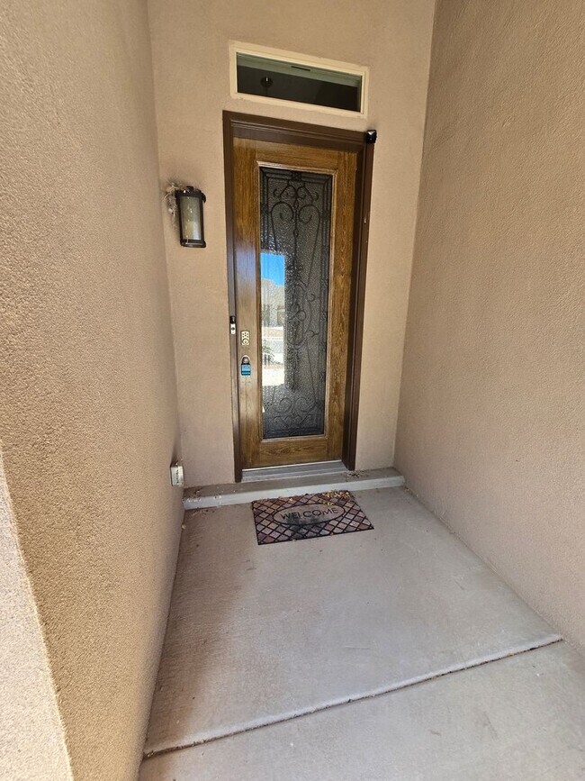 Foto del edificio - COMING SOON! Beautiful 4 bed, 3.5 bath in ...