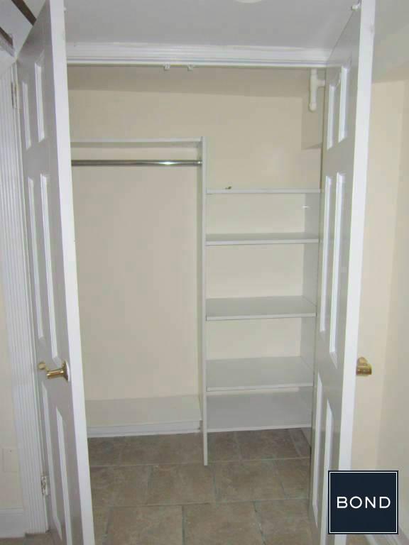 Foto del edificio - 315 E 73rd St