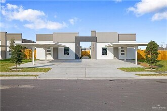Building Photo - 9 Whetstone Ave