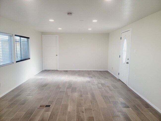 Foto del edificio - Charming 3 bedroom, 2 bath mobile home in ...